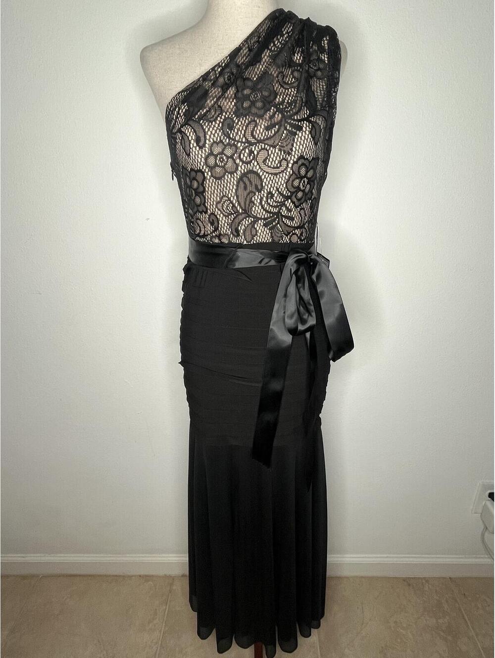 NWT B&A Women's Black/Nude Dress Size 2P